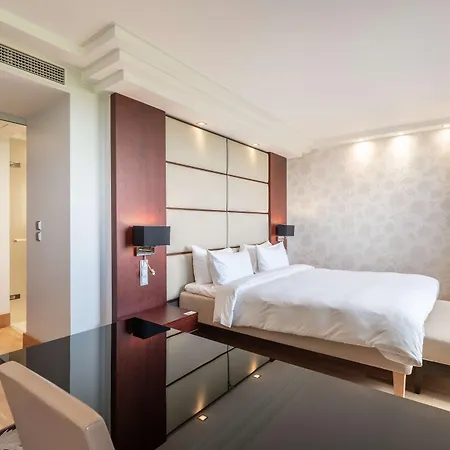 Radisson Blu Elizabete Hotel, Riga